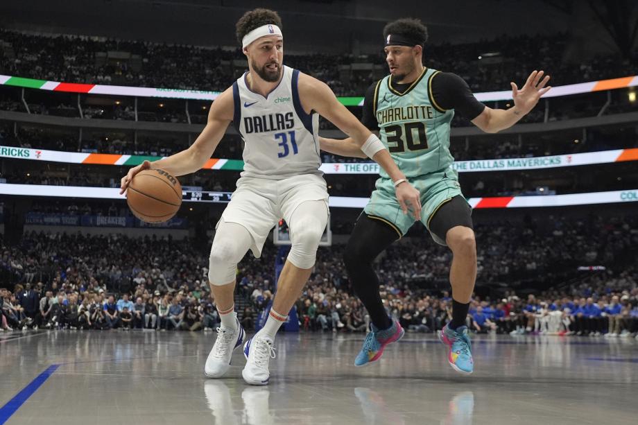 欧文25+9+5汤普森18分 独行侠送黄蜂5连败