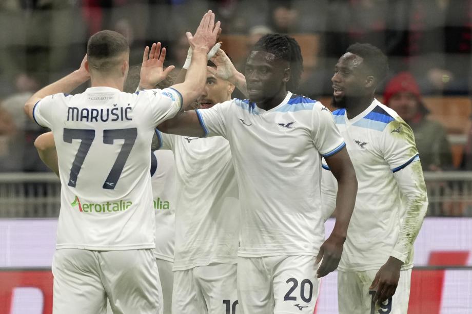 丘库埃泽破门迈尼昂送点 十人米兰1-2拉齐奥