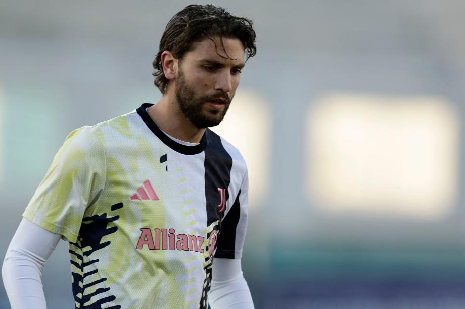 古德蒙德森世界波 佛罗伦萨三球完胜尤文