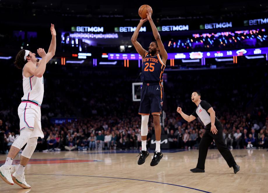 唐斯23+7布里奇斯28分 尼克斯大胜送热火八连败