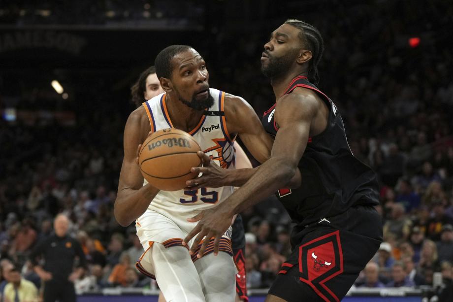 布克41+7杜兰特26分 太阳轻取公牛升至第十