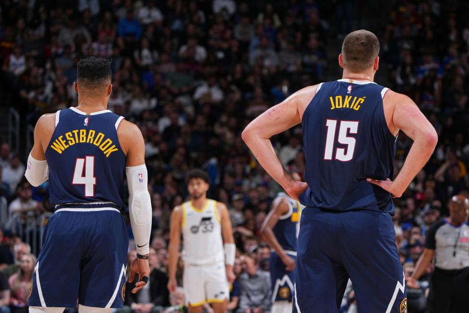 约基奇27+14+6威少双里程碑 掘金36分大胜爵士