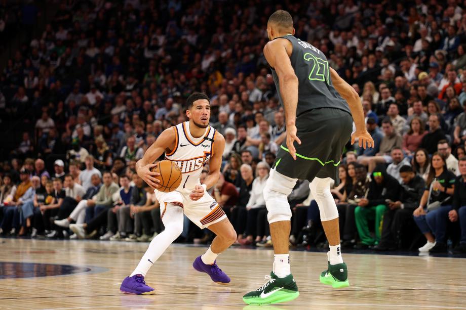 爱德华兹20分杜兰特23+6 森林狼常规赛横扫太阳