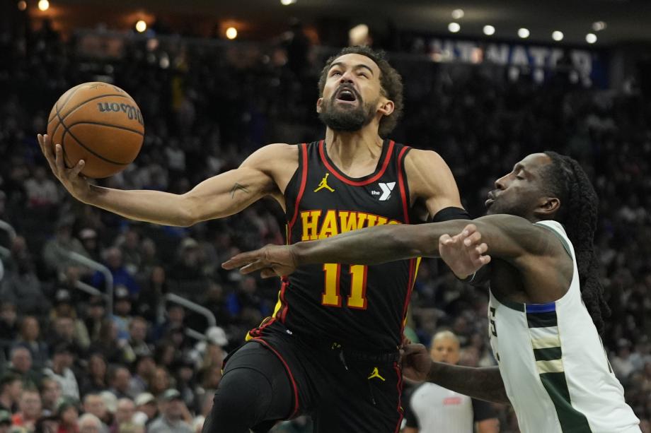 字母哥空砍31+9里萨谢新高36分 雄鹿不敌老鹰