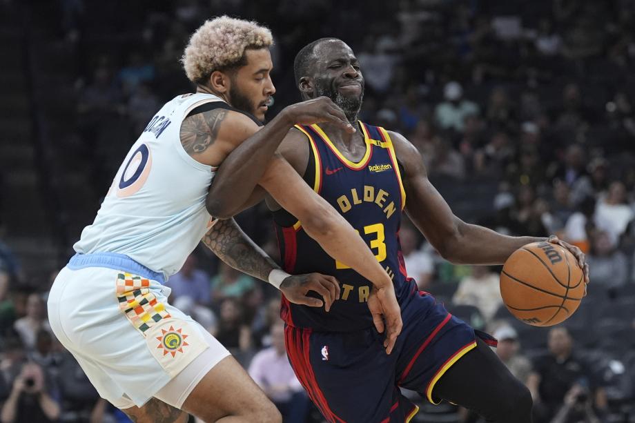 勇士6人得分上双42分狂胜马刺 排名升至西部第六