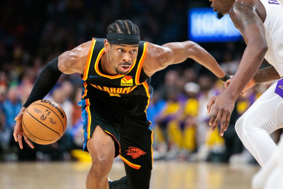 东契奇30+7詹姆斯19+7 湖人大胜联盟第一雷霆