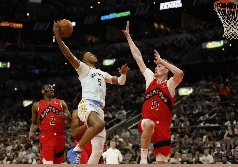 马刺125-118猛龙 保罗赛季全勤