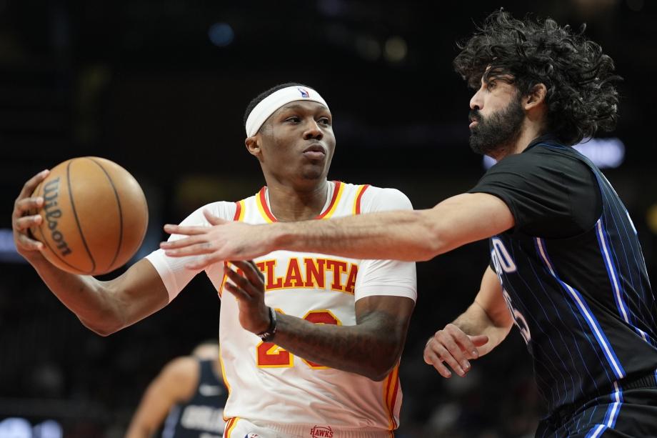 曼恩19分3板 老鹰主场战胜魔术