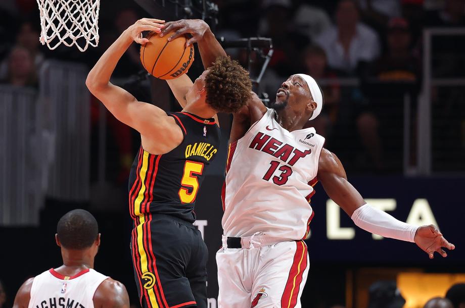 希罗30+7 热火加时擒老鹰晋级季后赛