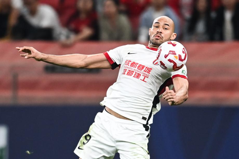 罗慕洛破门韦世豪建功 成都客场击败海港