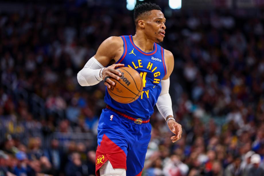 约基奇29分威少加时制胜防守 掘金险胜快船