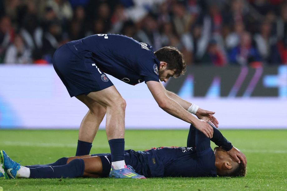 法甲-巴黎1-3尼斯 赛季联赛不败金身遭破