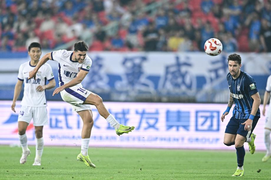 萨尔瓦多世界波郑浩乾制胜 三镇2-1逆转津门虎