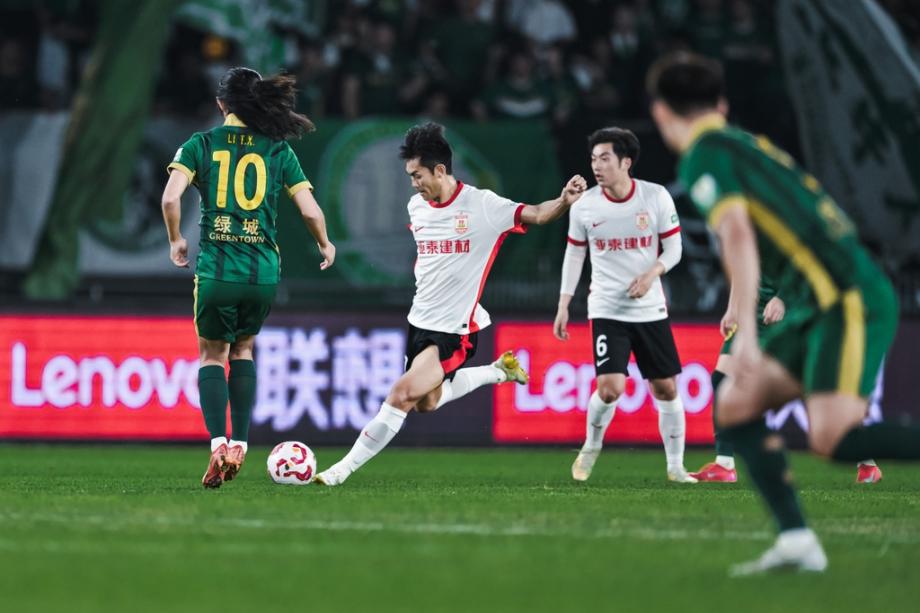 王钰栋双响陶强龙传射建功 浙江4-2长春亚泰