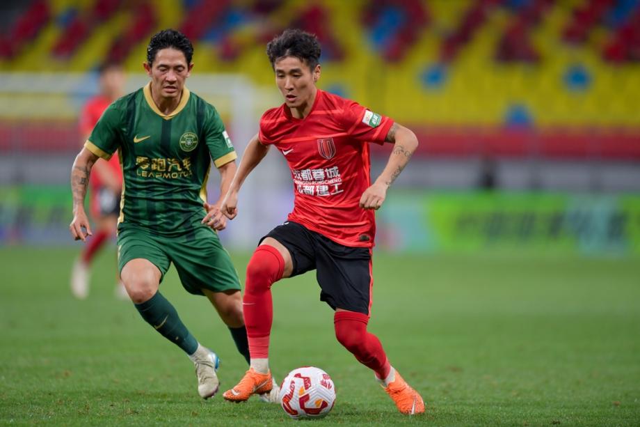 韦世豪破门杨明洋处子球 蓉城2-1战胜浙江取4连胜