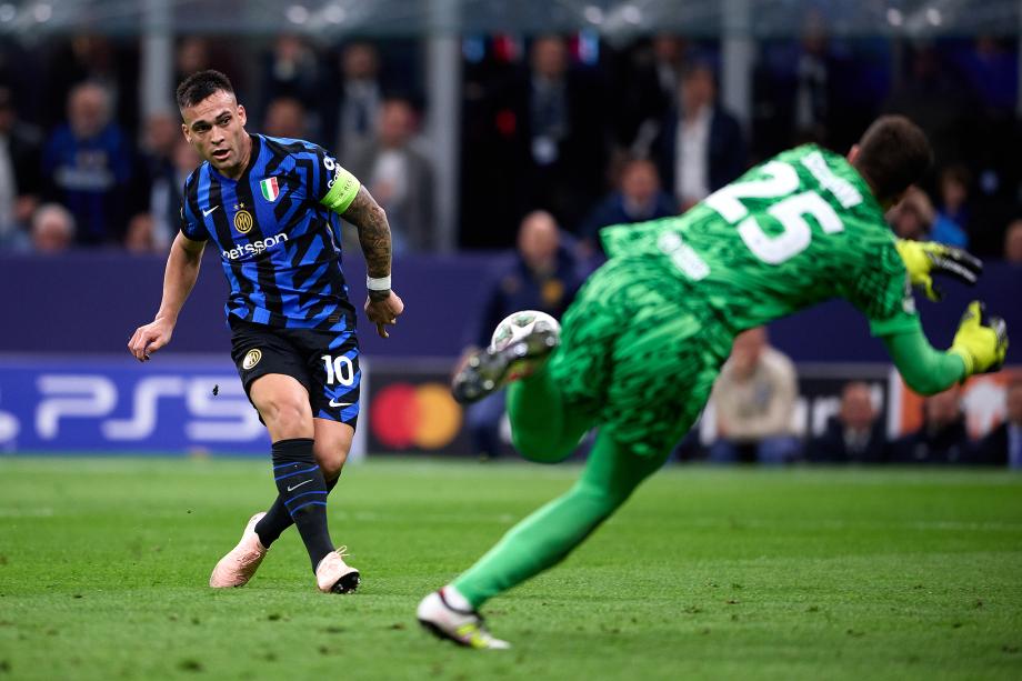 国米加时4-3总分7-6淘汰巴萨晋级欧冠决赛