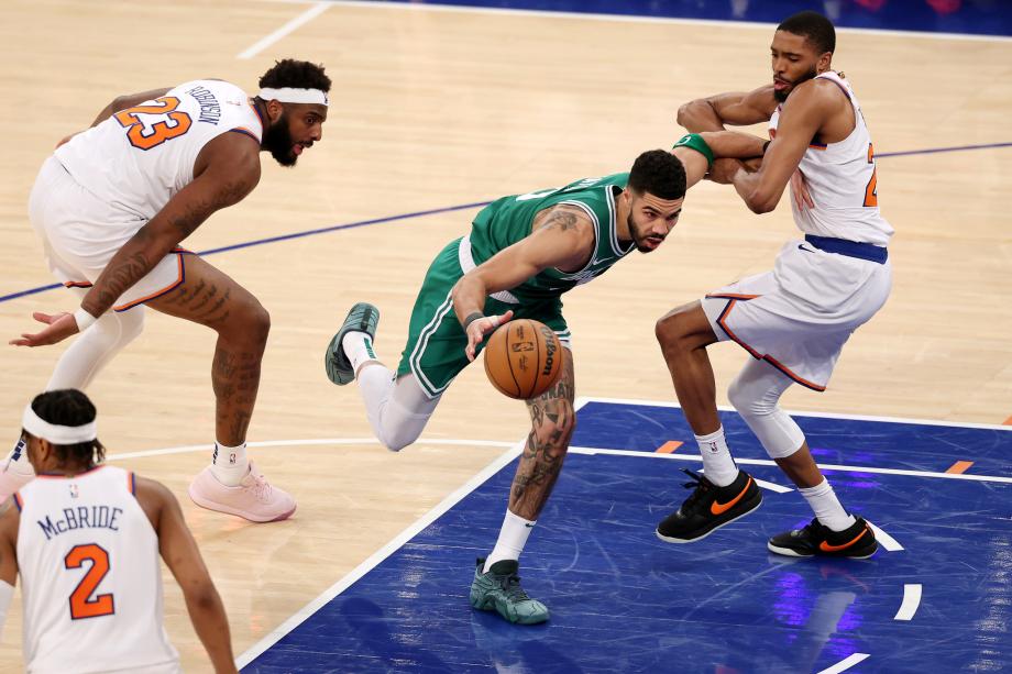 普里查德23+4布伦森27+7 凯尔特人大胜尼克斯