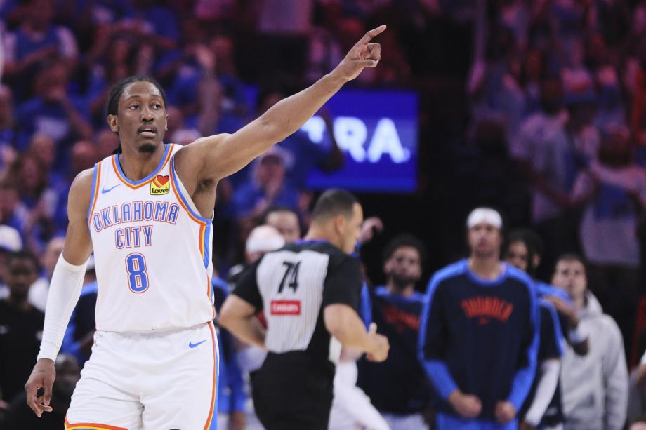 约基奇空砍44+15亚历山大31分 雷霆险胜掘金