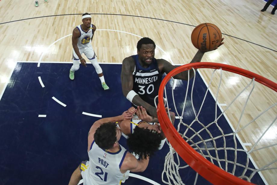 爱德华兹22+12巴特勒17分 森林狼淘汰勇士进西决