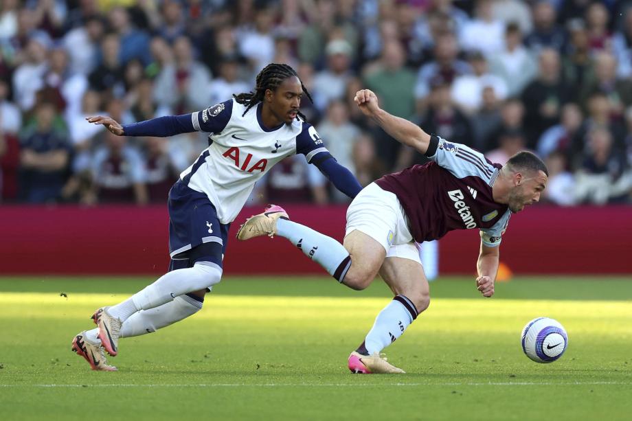 孔萨破门卡马拉建功 热刺0-2阿斯顿维拉六轮不胜