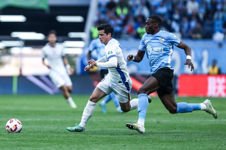 中超-特谢拉破门米内罗传射建功 申花3-0大连英博