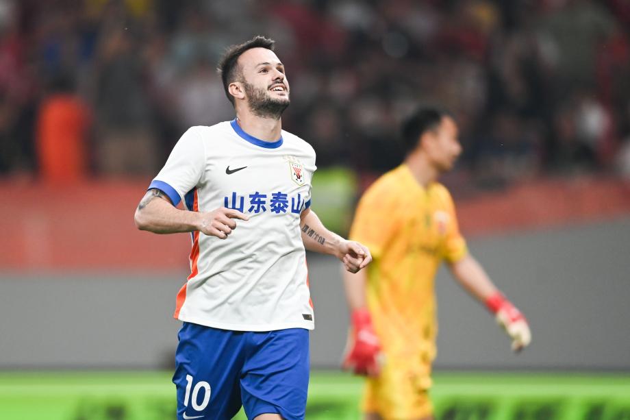 中超-卡扎伊什维利破门武磊赛季首球 海港1-1泰山