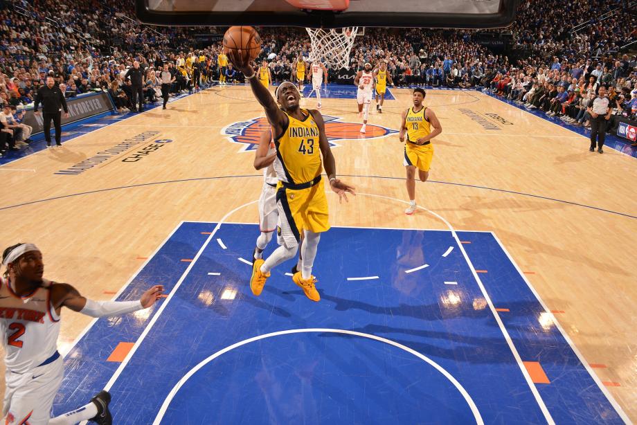 西亚卡姆39分 步行者再胜尼克斯总比分2-0领先