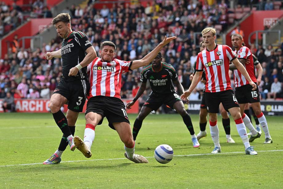 英超-厄德高绝杀 阿森纳2-1南安普顿亚军收官