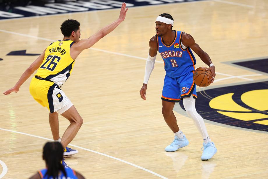 哈利伯顿22+9+11亚历山大24分 步行者胜雷霆