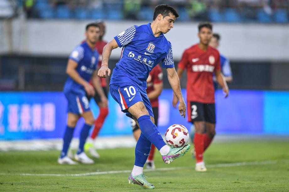 中超-特谢拉破门谭龙建功 上海申花2-1长春亚泰