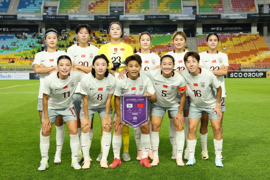 [图]东亚杯-姚伟传射邵子钦破门 中国女足2-2遭绝平体育录像/图片