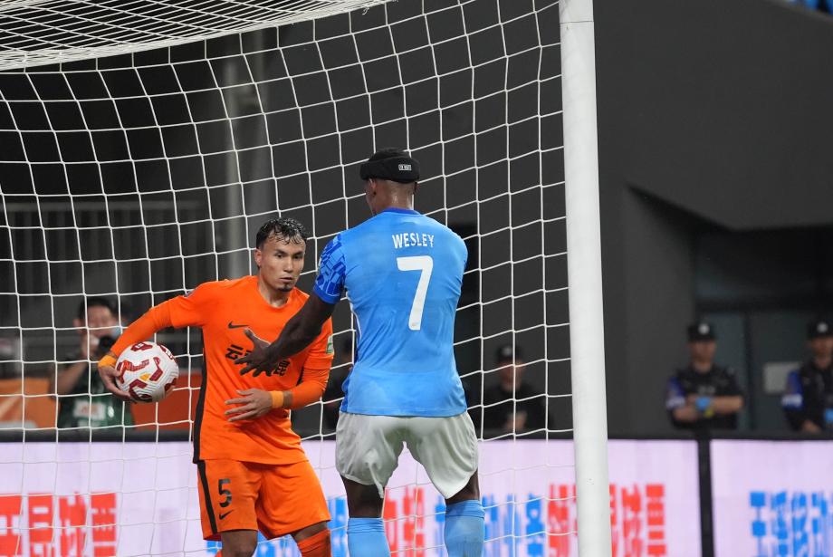 三将破门 云南玉昆主场战胜深圳新鹏城