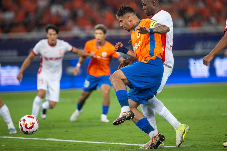 谢文能助攻陈蒲进球 山东泰山战胜长春亚泰