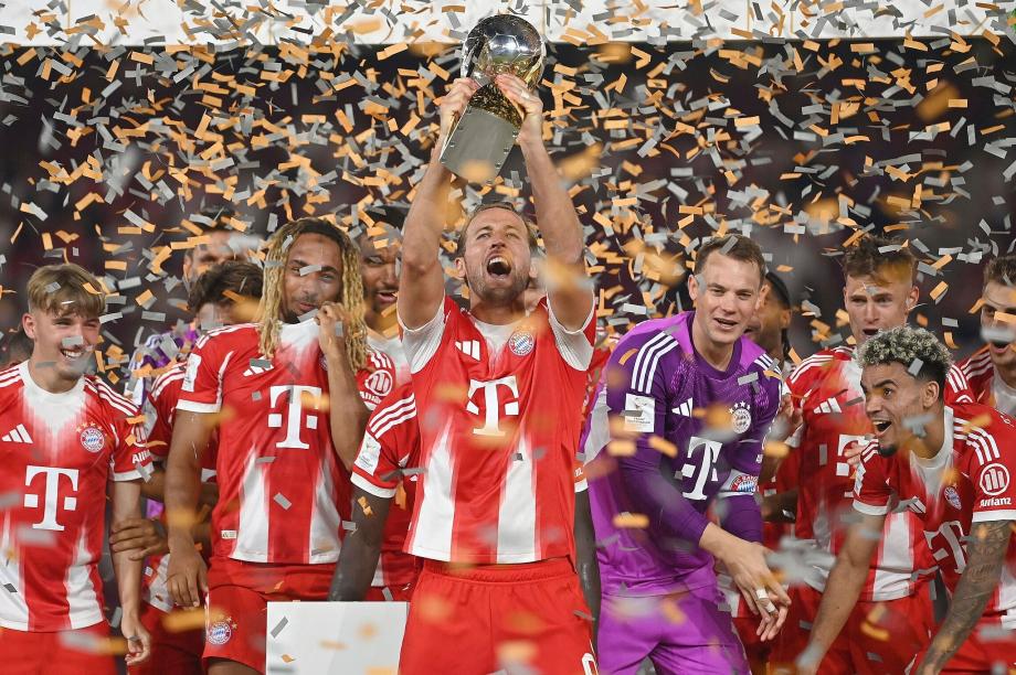 凯恩破门 拜仁2-1斯图加特问鼎德超杯