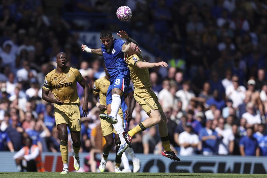 英超-埃泽破门无效 切尔西19脚射门0-0水晶宫