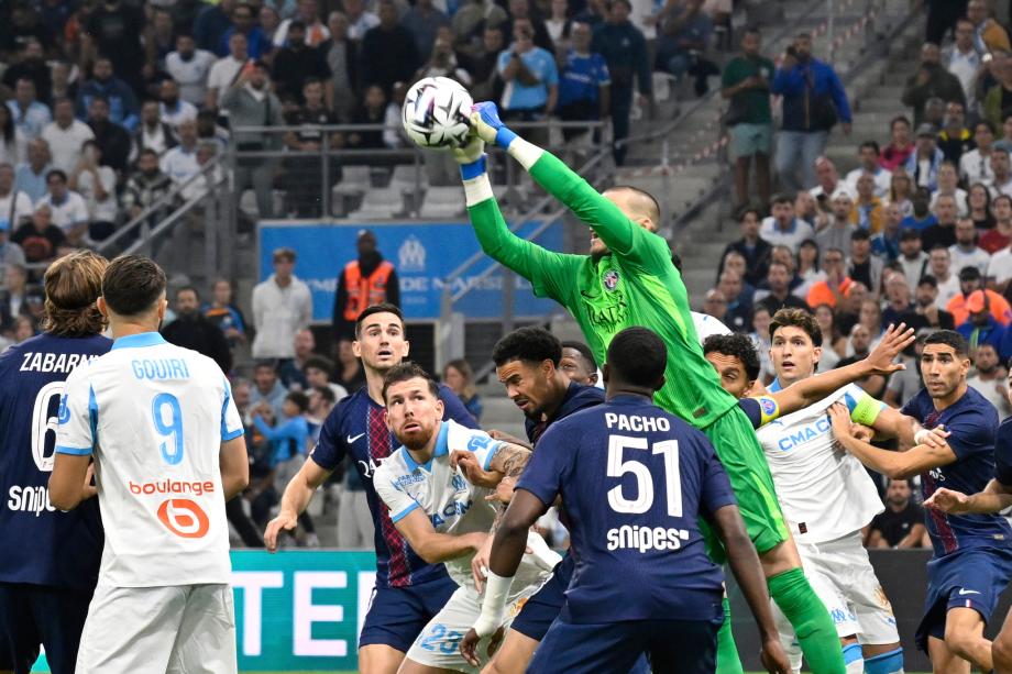 阿格德闪击巴黎多人缺阵 巴黎0-1马赛赛季首败