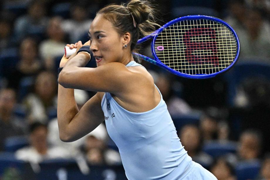 [图]郑钦文决胜盘因伤退赛 缺憾留步中网女单第三轮体育最新信息