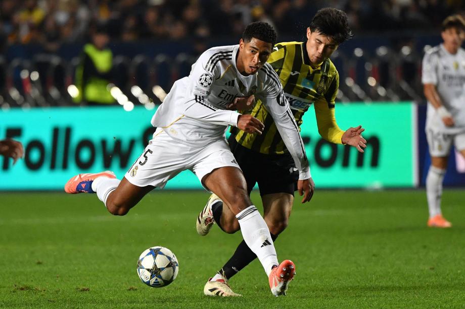 姆巴佩戴帽库尔图瓦助攻 皇马5-0获欧冠2连胜