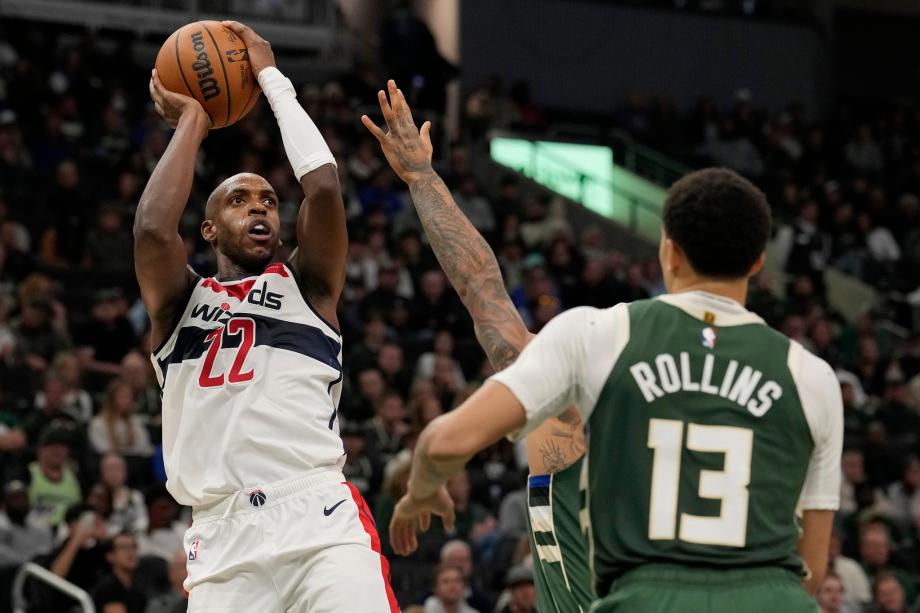 字母哥37+14+5波特伤退 雄鹿7人上双轻取奇才