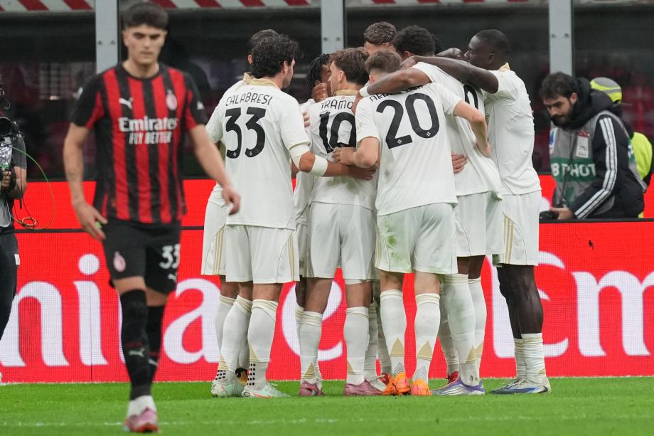 意甲-莱奥破门阿特卡梅绝平 米兰2-2比萨各赛事8场不败