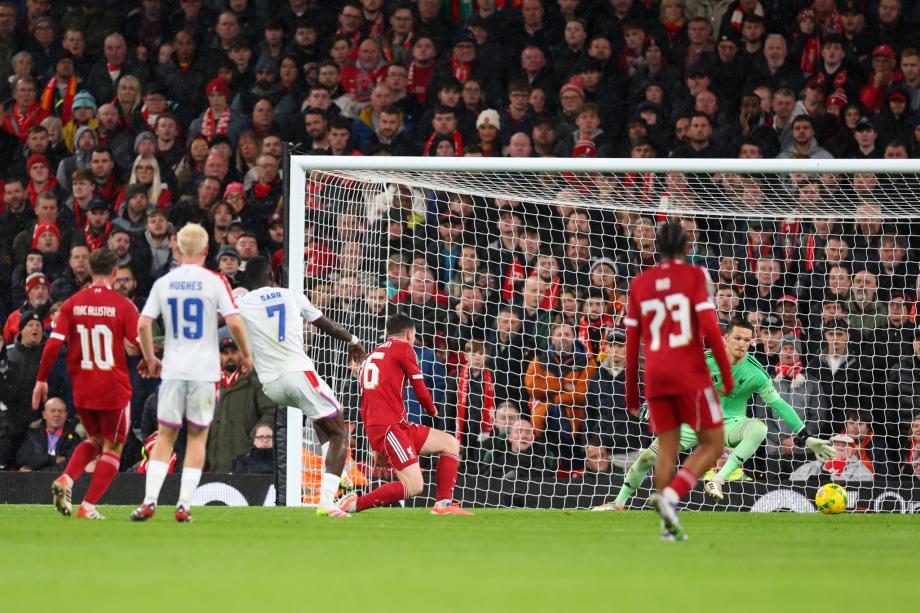 联赛杯-萨尔双响 利物浦0-3水晶宫出局