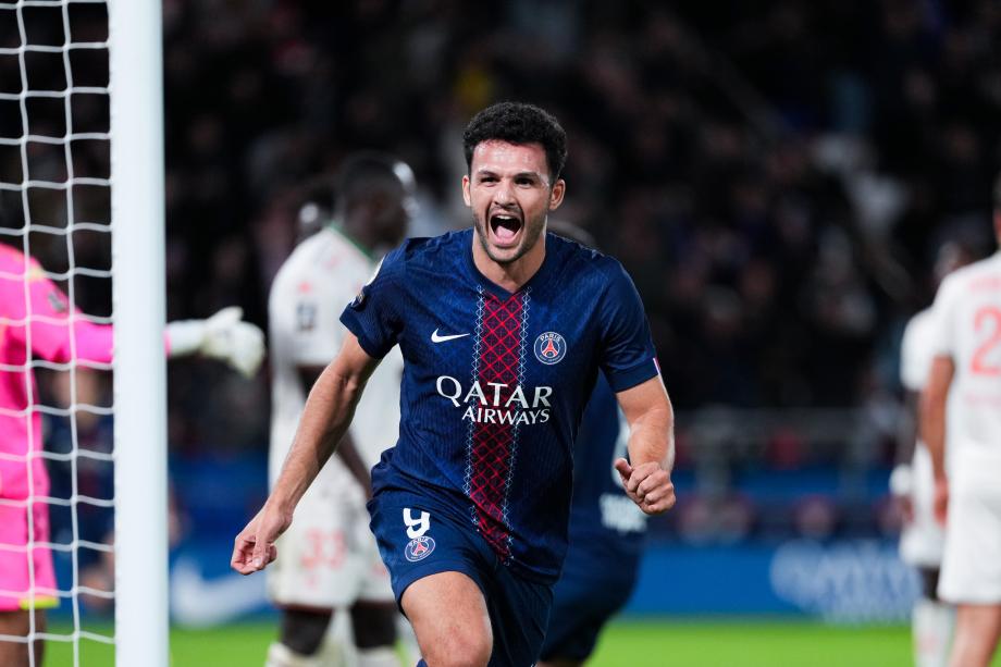 贡萨洛·拉莫斯绝杀 巴黎圣日耳曼1-0胜尼斯