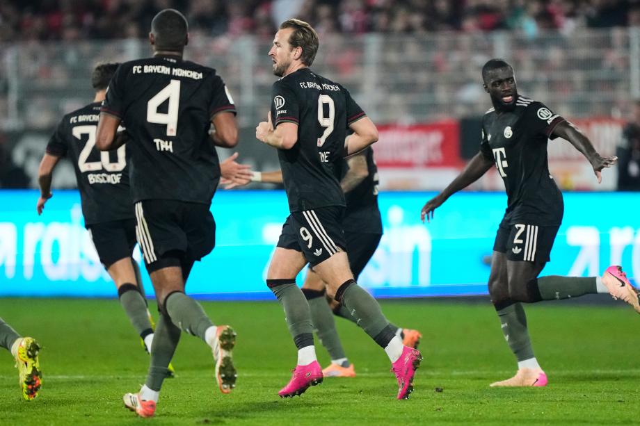 凯恩绝平 拜仁2-2柏林联16连胜纪录遭终结