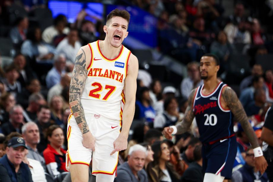 哈登空砍三双克雷伊奇28分 老鹰送快船5连败