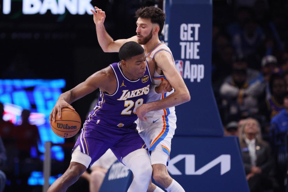 亚历山大30+5+9东契奇19+7+7 雷霆29分大胜湖人