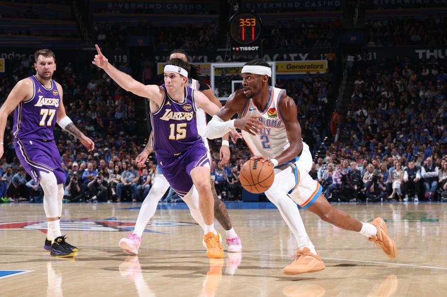 亚历山大30+5+9东契奇19+7+7 雷霆29分大胜湖人