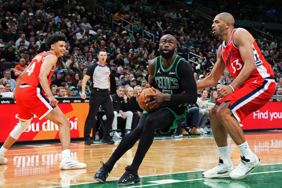 布朗33+12哈登空砍37+7+8 凯尔特人险胜快船