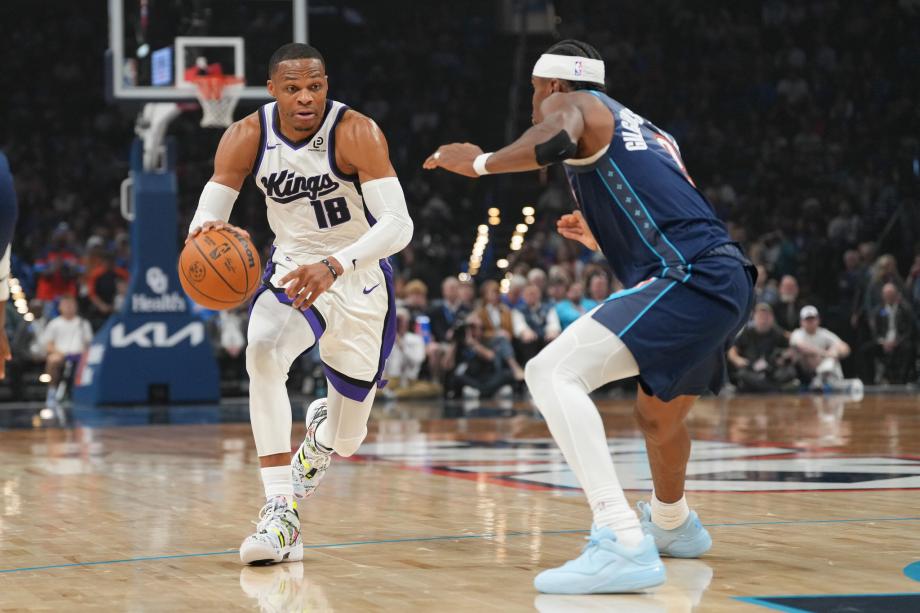 亚历山大33+8霍姆格伦21+7 雷霆轻取国王