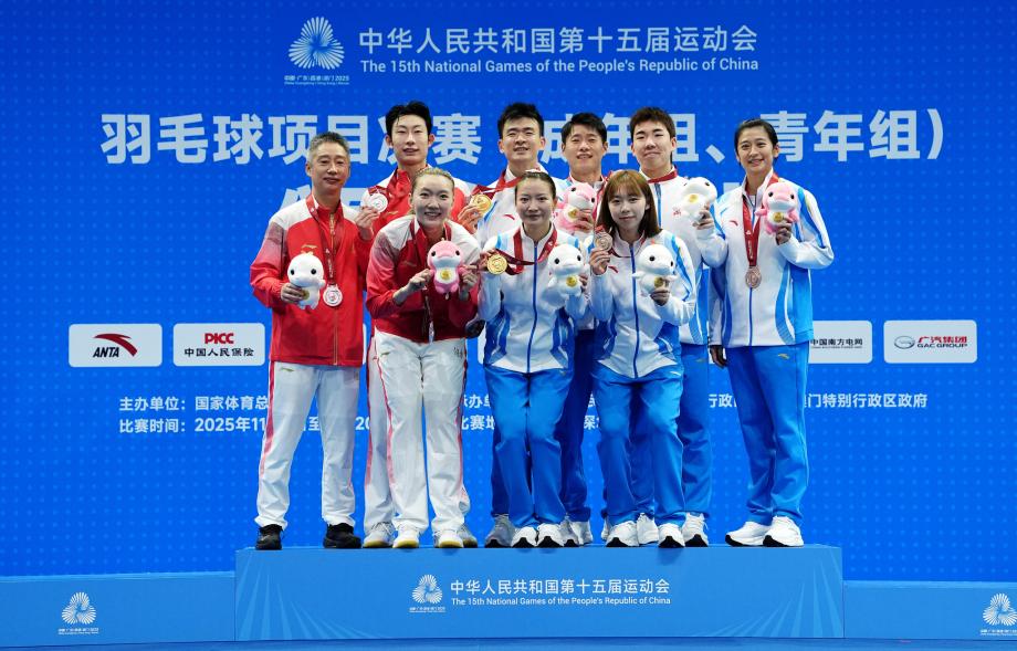 [图]雅思组合职业生涯告别战 十五运会羽毛球混双摘金实盘配资网站