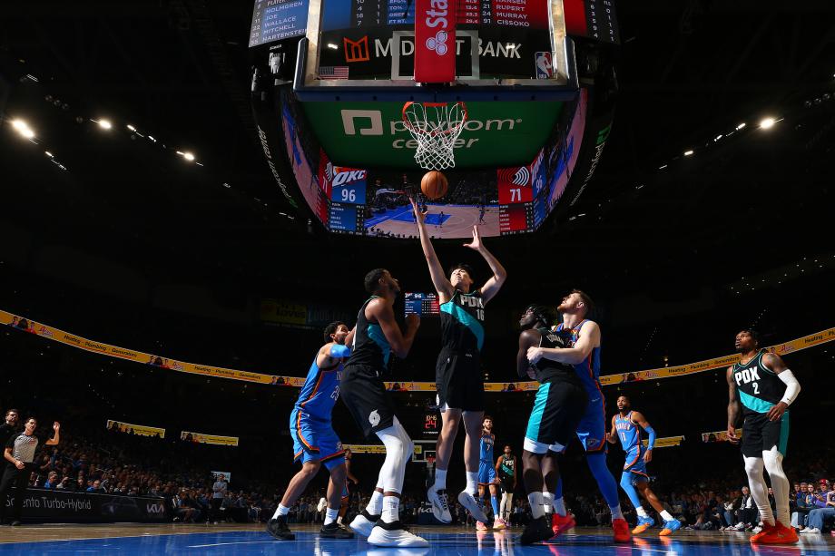 杨瀚森8+4+3 雷霆轻取开拓者豪取9连胜